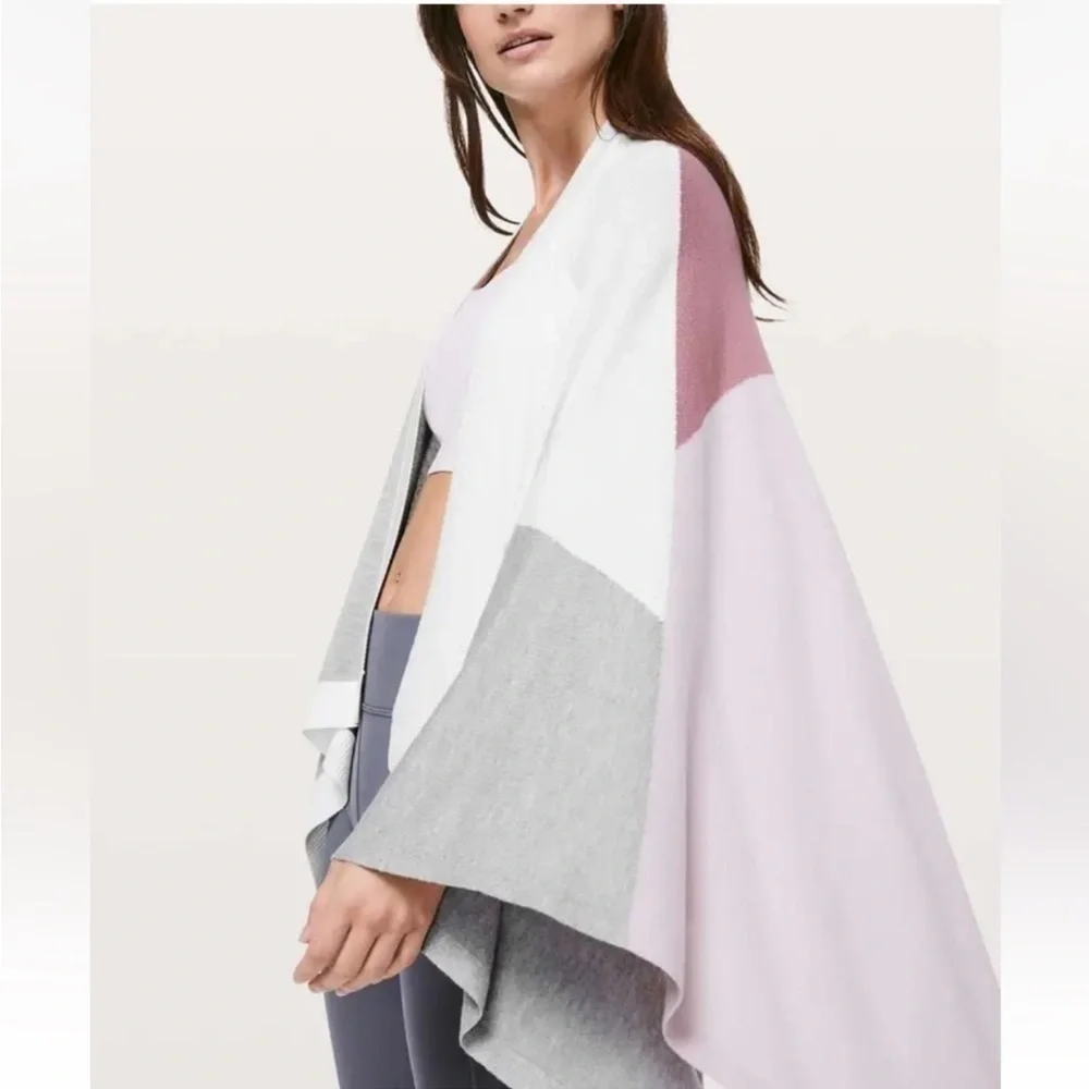 Lululemon Hatha Oversized Cozy Wrap Scarf Cover Up Silk Blend OS